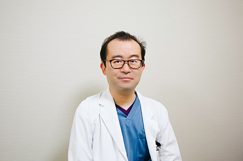 内田泰樹先生：インタビューの様子2