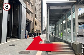 今井町地下横断歩道を出てUターンします。