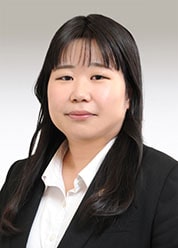 小池 亜也加