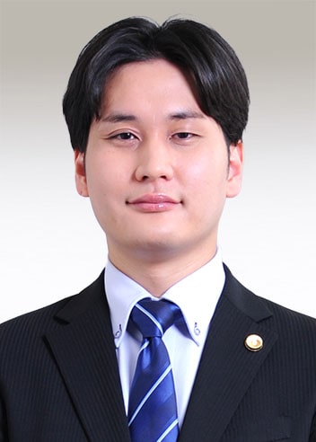 弁護士 阿竹 優一