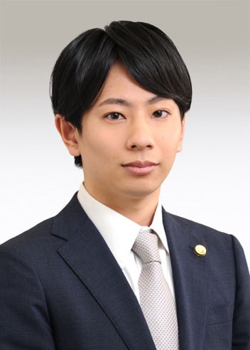 弁護士 大屋 亮介