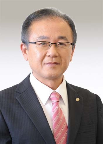 行政書士 平井 潤
