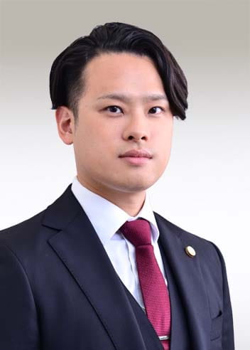 弁護士&nbsp;岩佐 裕太