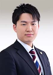 中島 義貴
