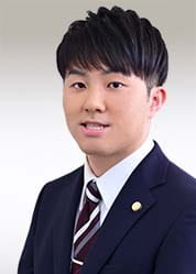 折井 裕太