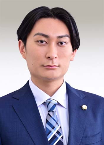 弁護士&nbsp;川岸 遼