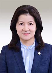 平井 美保