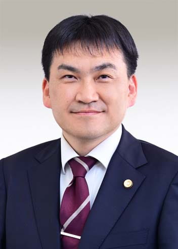 弁護士&nbsp;浅田 哲臣