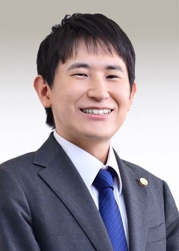 弁護士&nbsp;佐野 弘志朗
