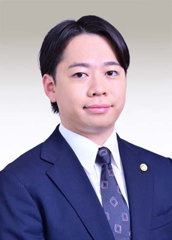 弁護士&nbsp;鈴木 太一