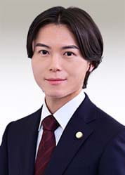 村上 貴音