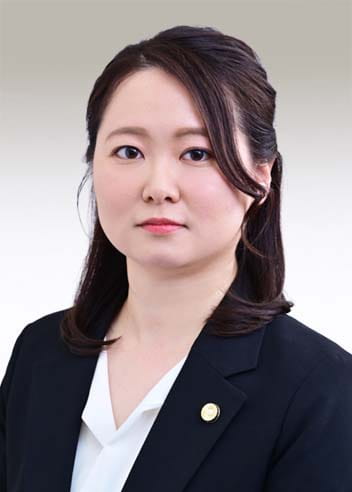 弁護士&nbsp;高橋 百芽