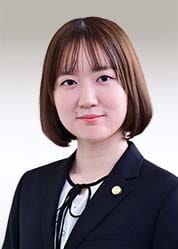 滝田 菜々子